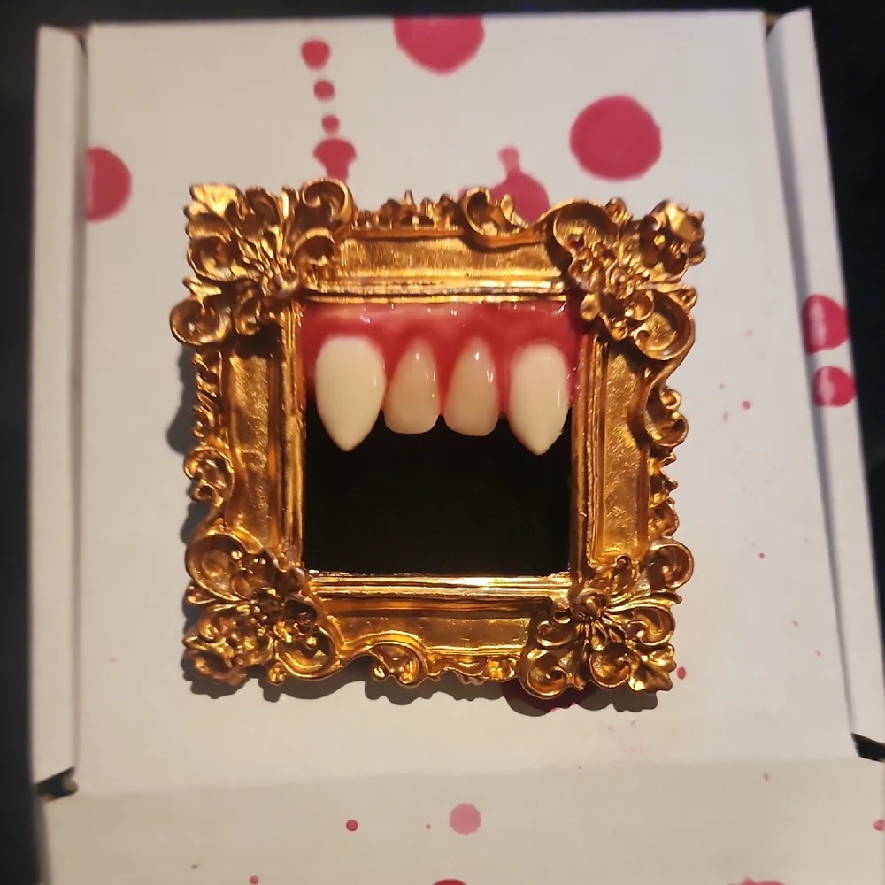 Teeth Pin- handmade Original - Picture 5 of 6